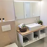 Front With Beautiful Sunsets Apartamento *